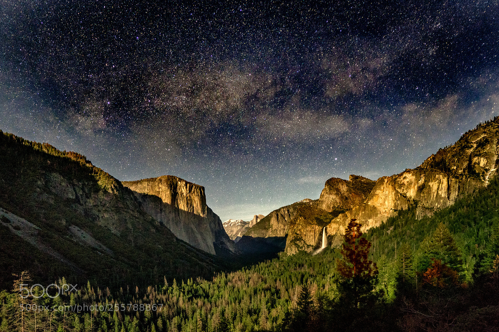 Sony a7R II sample photo. Milkyway over the valley photography
