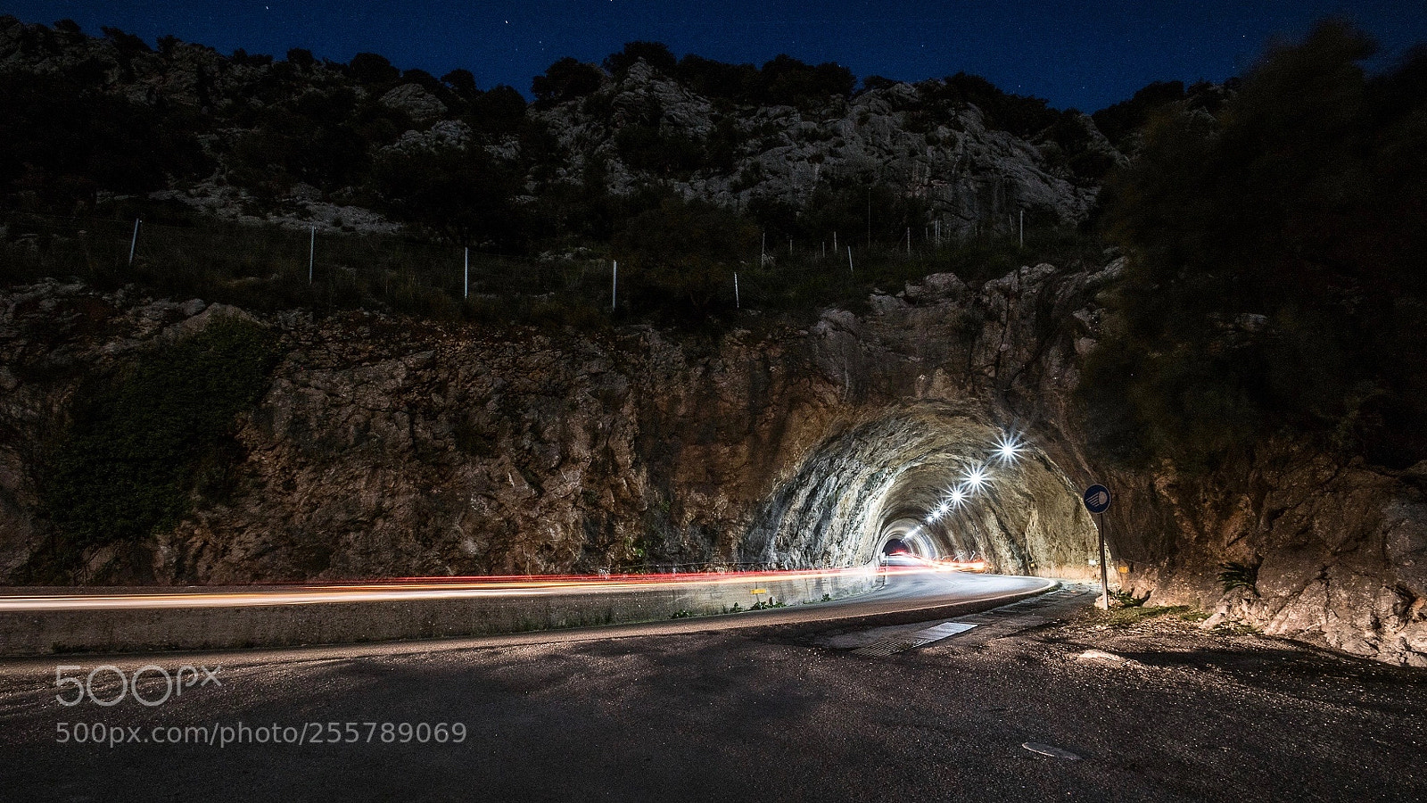 Nikon D500 sample photo. Túnel de luz photography