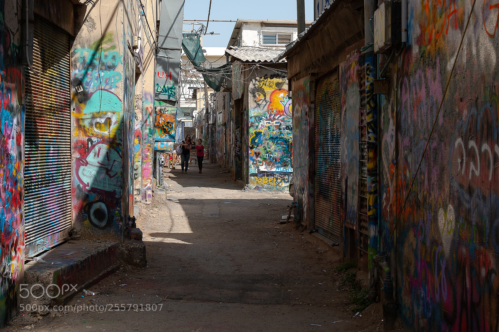 Canon EOS 70D sample photo. Color on wall photography