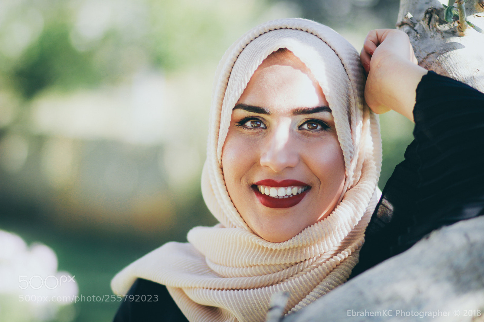 Canon EOS 60D sample photo. Smile photography