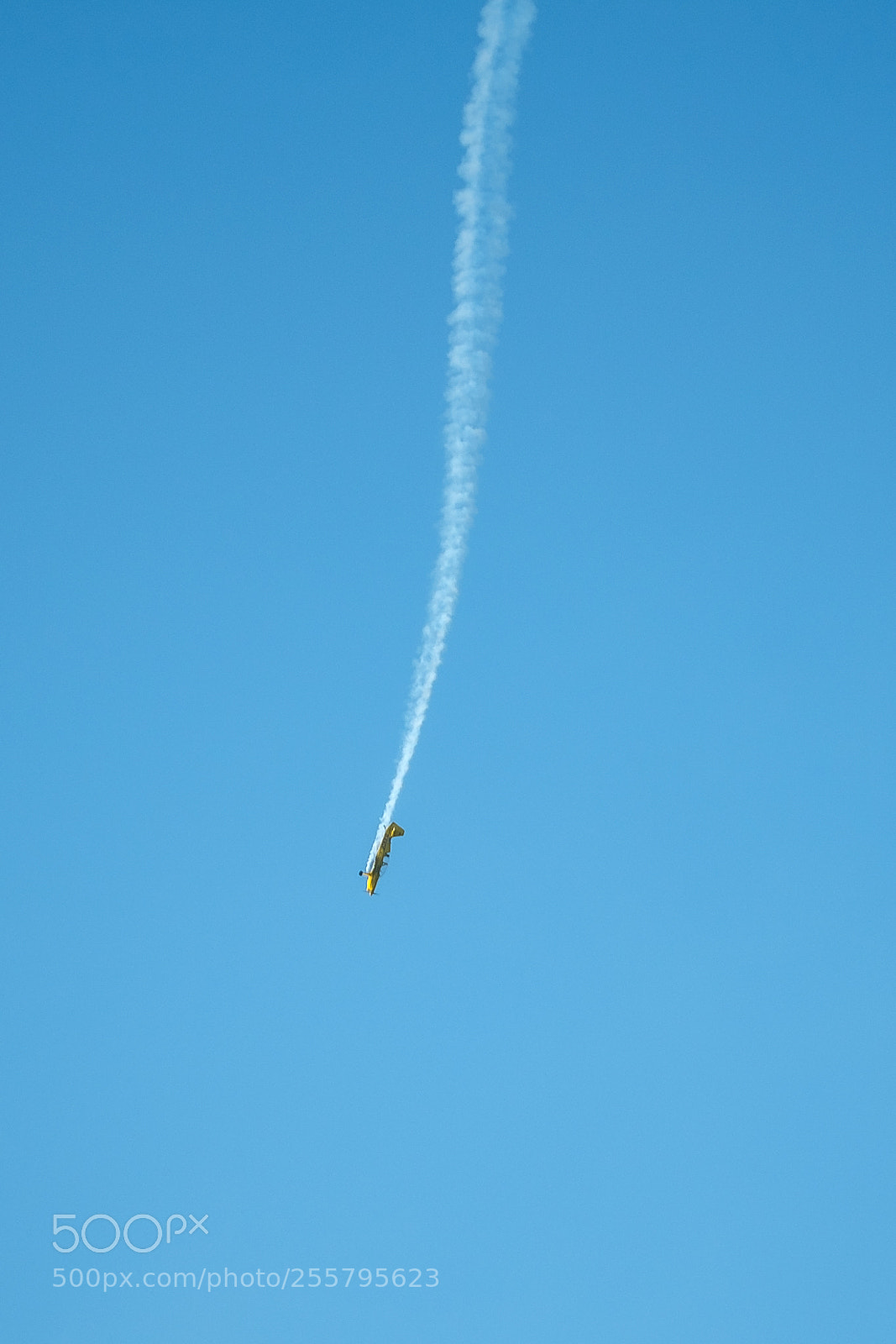 Fujifilm X-T2 sample photo. Stunt flyer @ ila 2018 berlin photography