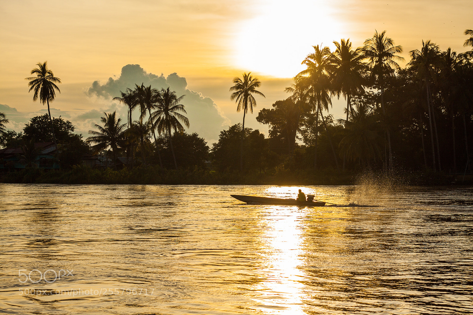 Canon EOS 50D sample photo. Sunset on mekong  photography