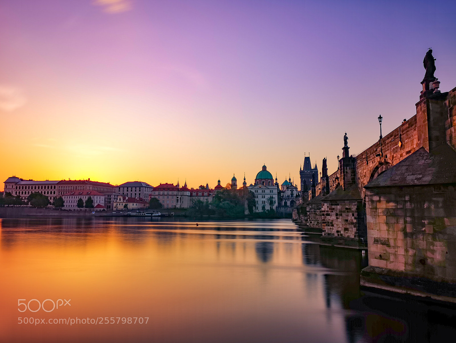 HUAWEI CLT-L29 sample photo. Charles bridge photography