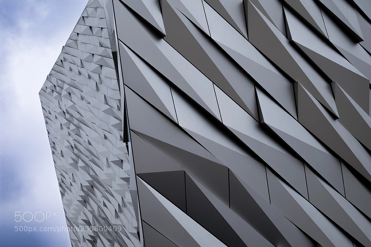 Fujifilm X-E2 sample photo. Titanic structure photography