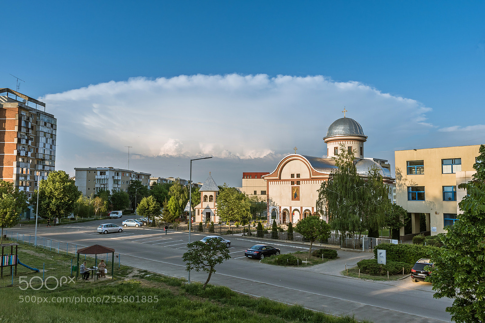 Canon EOS 750D (EOS Rebel T6i / EOS Kiss X8i) sample photo. Cumulonimbus cloud over the photography