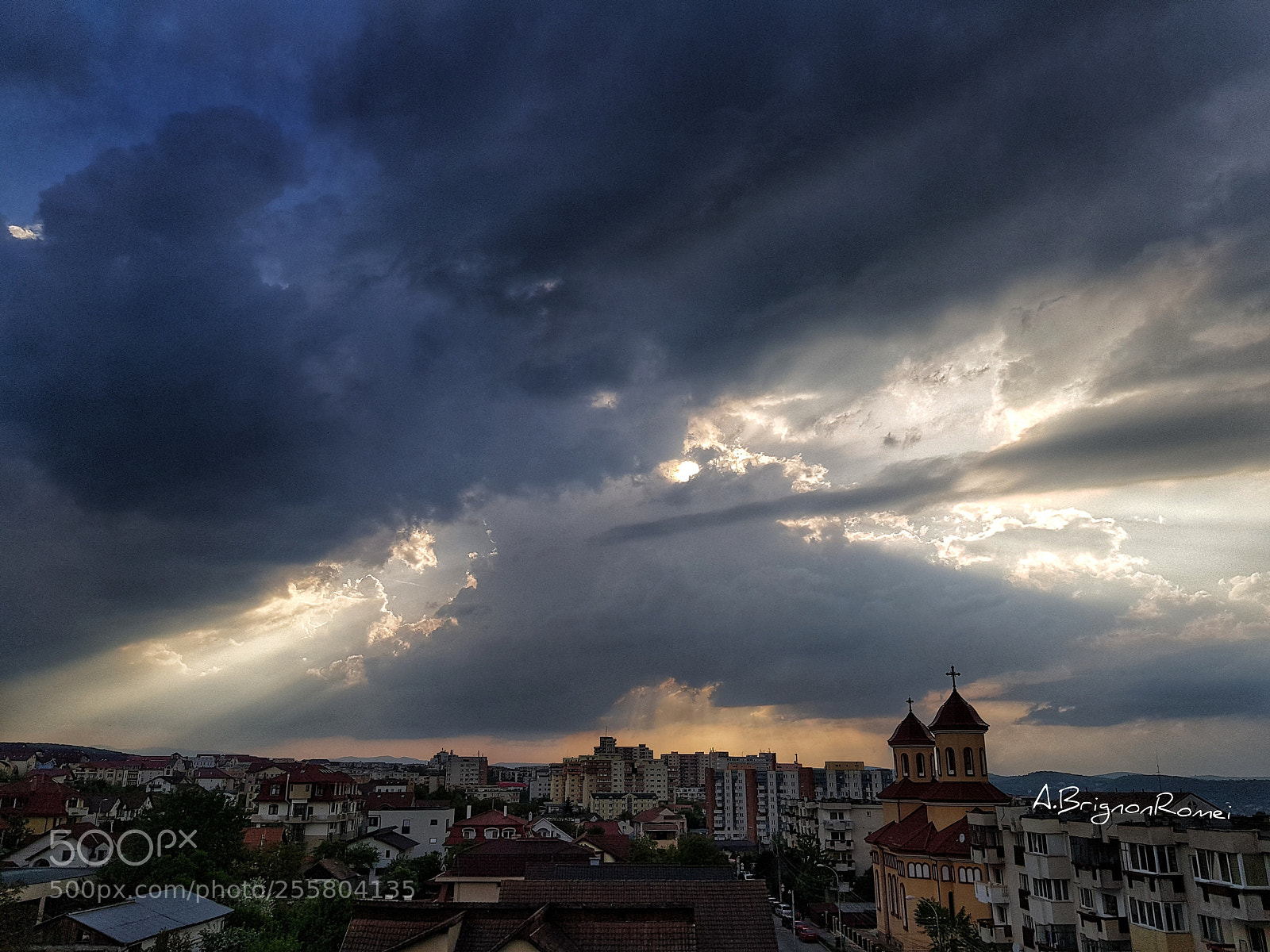 Samsung Galaxy S8+ sample photo. Dramatic sky photography