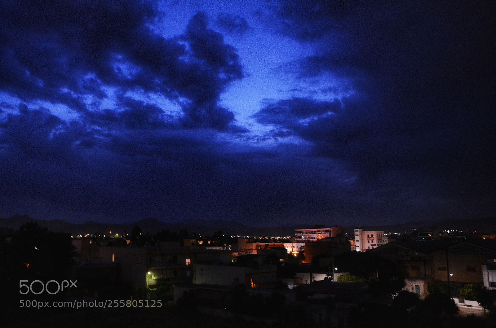 Nikon D7000 sample photo. Strange night photography