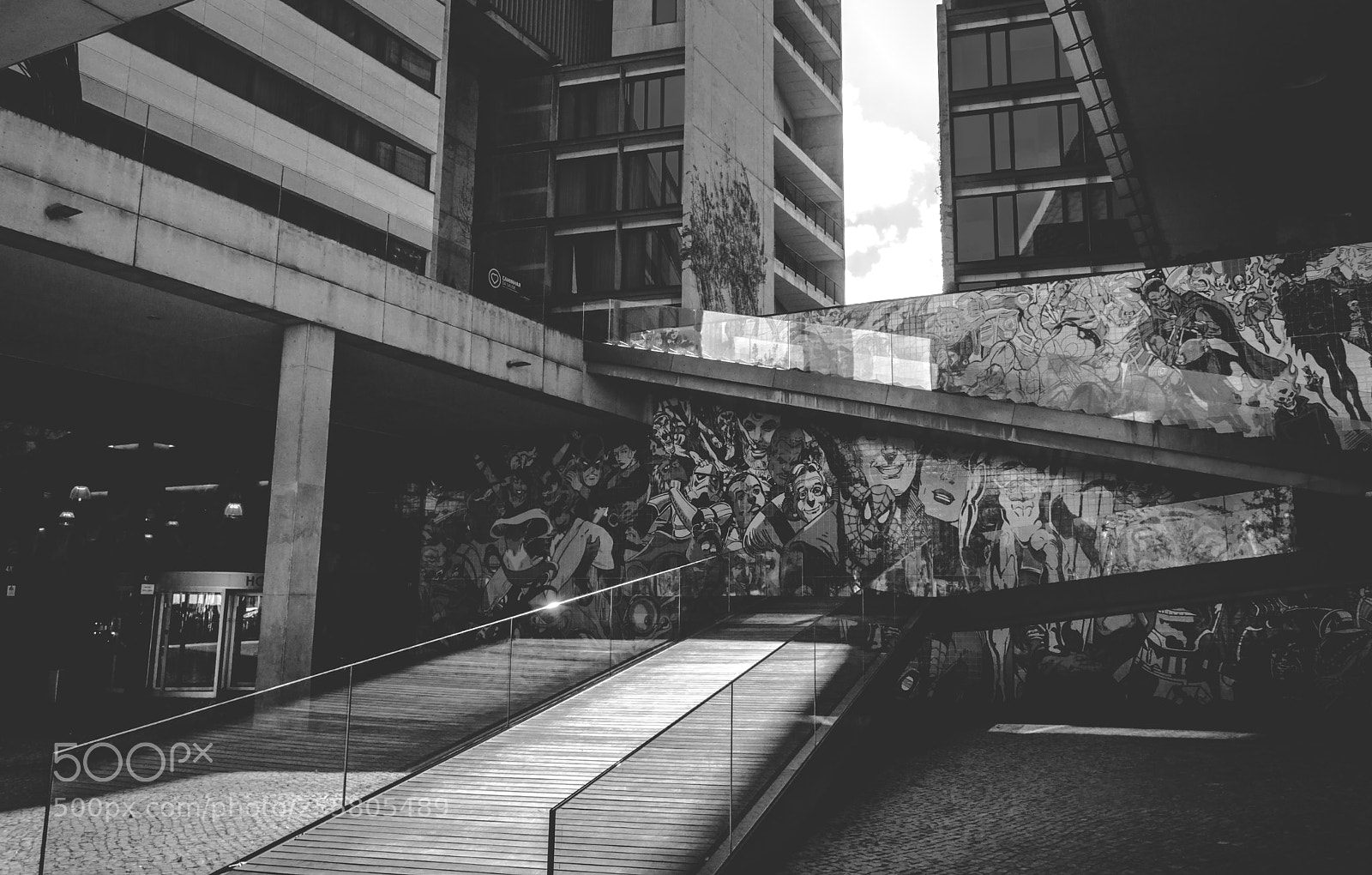 Nikon D5000 sample photo. Black photography
