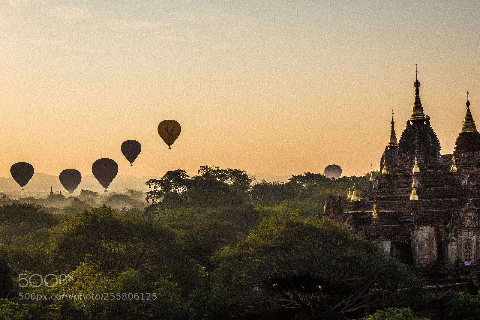 Fujifilm X-T20 sample photo. Bagan sunrise photography