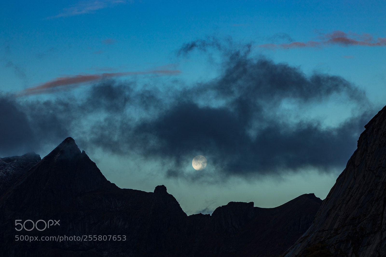 Canon EOS 6D Mark II sample photo. Sunrise full moon photography