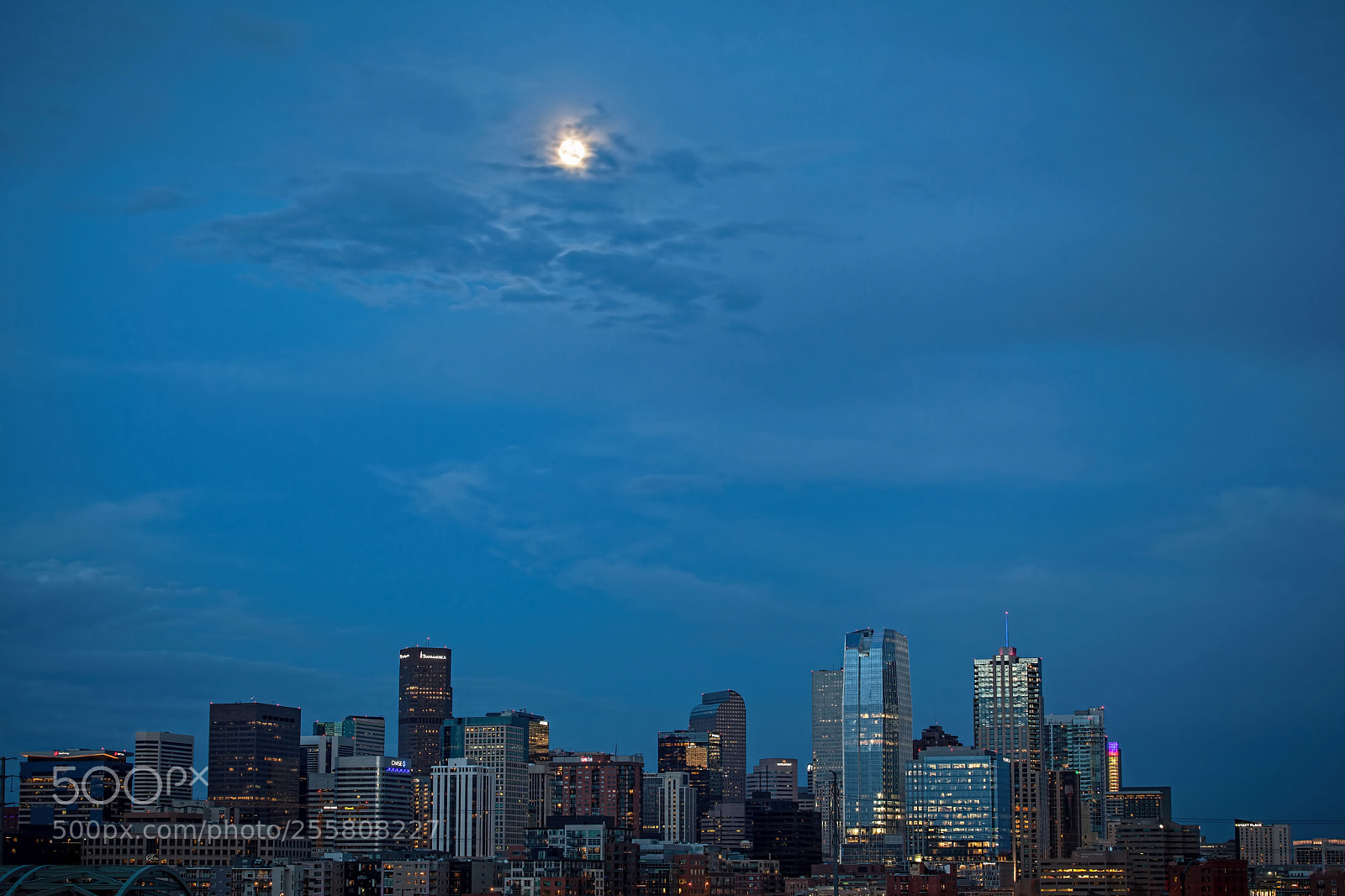 Canon EOS 5D Mark II sample photo. Moonrise over denver, colorado photography