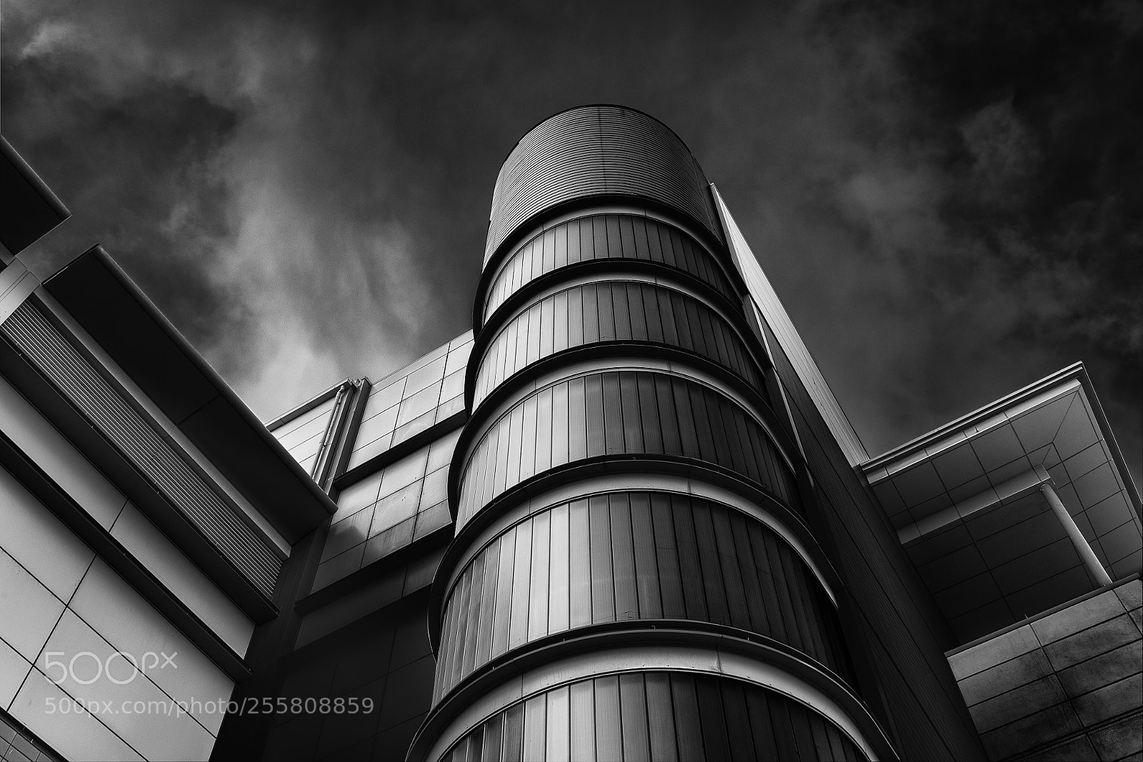 Canon EOS 5DS R sample photo. Shopping centre photography