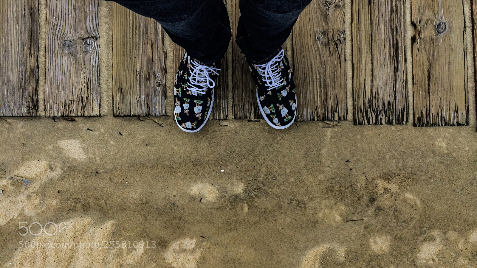 Apple iPhone 5s sample photo. Checked down symmetry photography