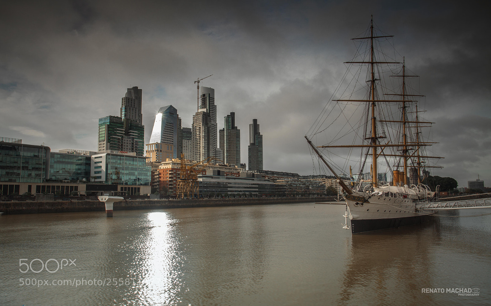 Canon EOS 5D Mark II sample photo. Boat photography