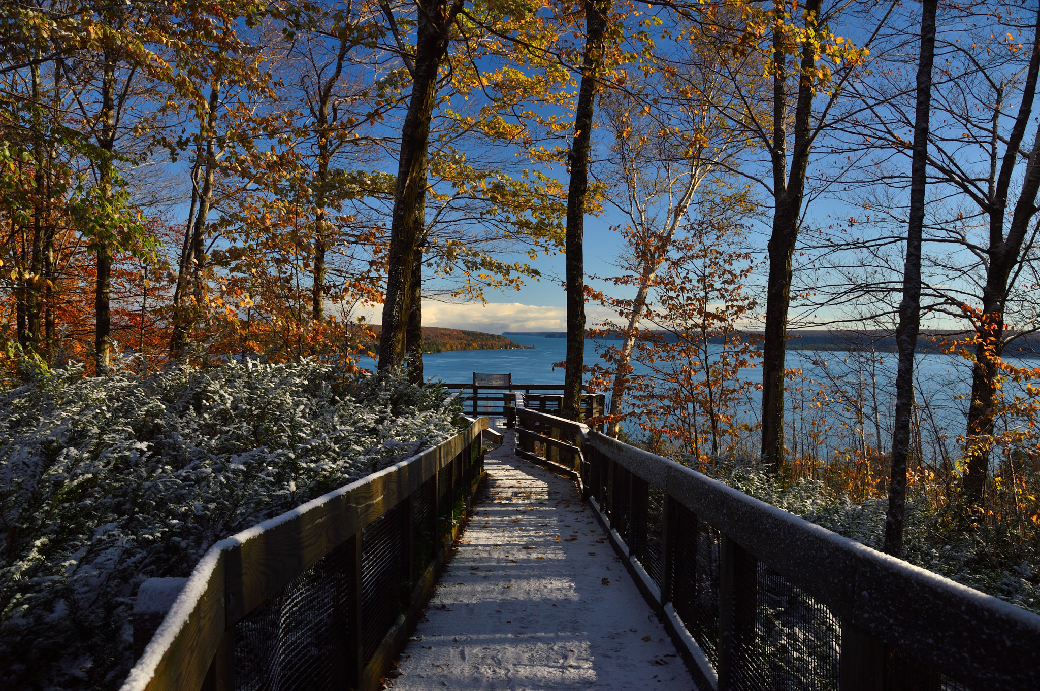 Nikon D3200 sample photo. Trail to the lake photography