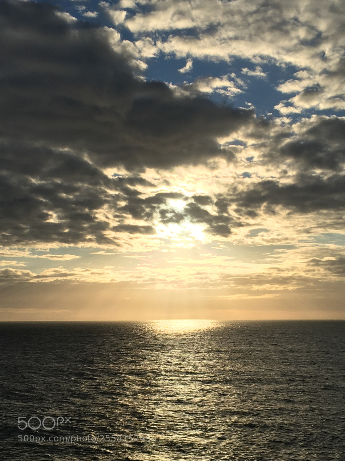 Apple iPhone 6s sample photo. End of the world photography