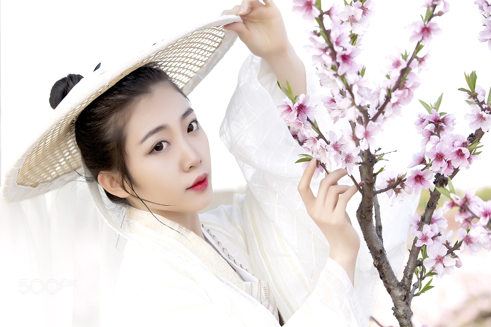 Canon EOS-1D X sample photo. 桃花女 photography