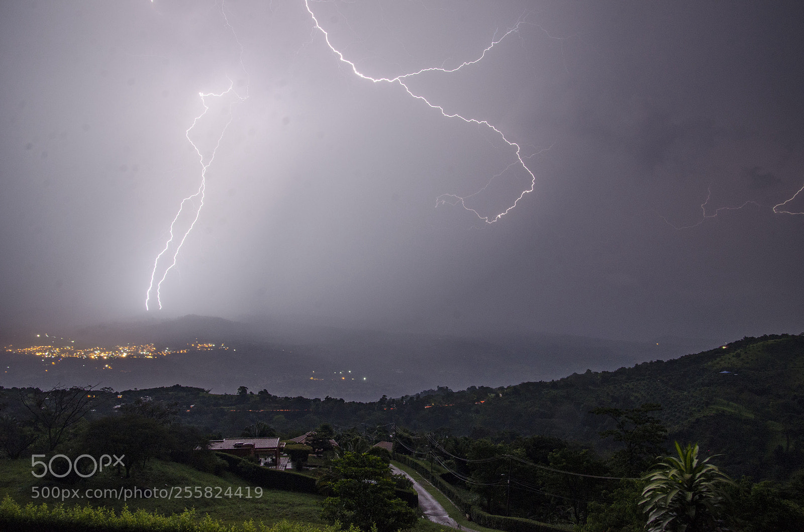 Nikon D5100 sample photo. Noche de tormenta photography