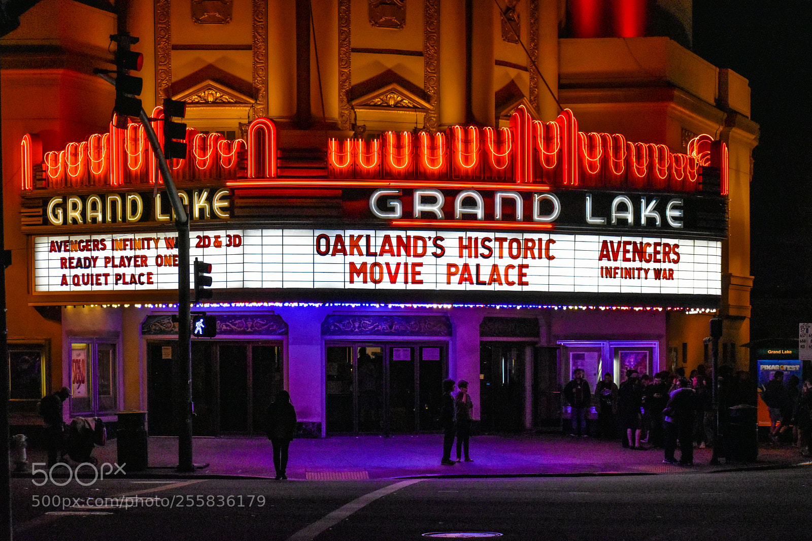 Nikon D5600 sample photo. Historic movie palace photography