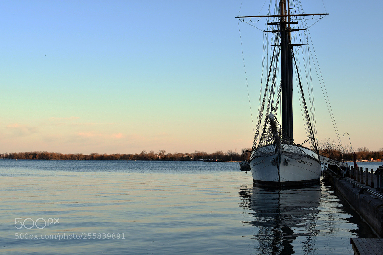 Nikon D3400 sample photo. Some boat photography