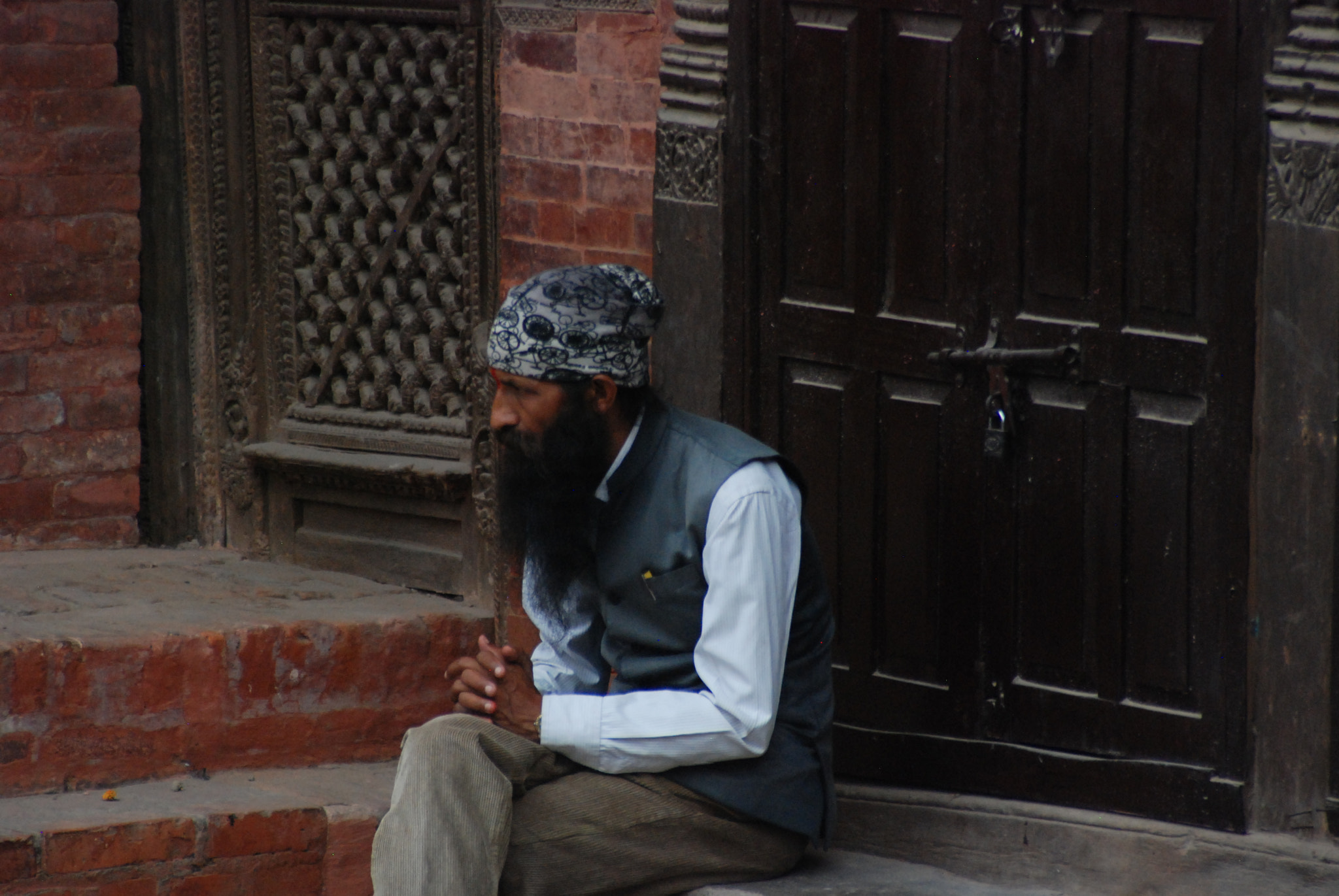 Nikon D80 sample photo. Faces in basantapur photography