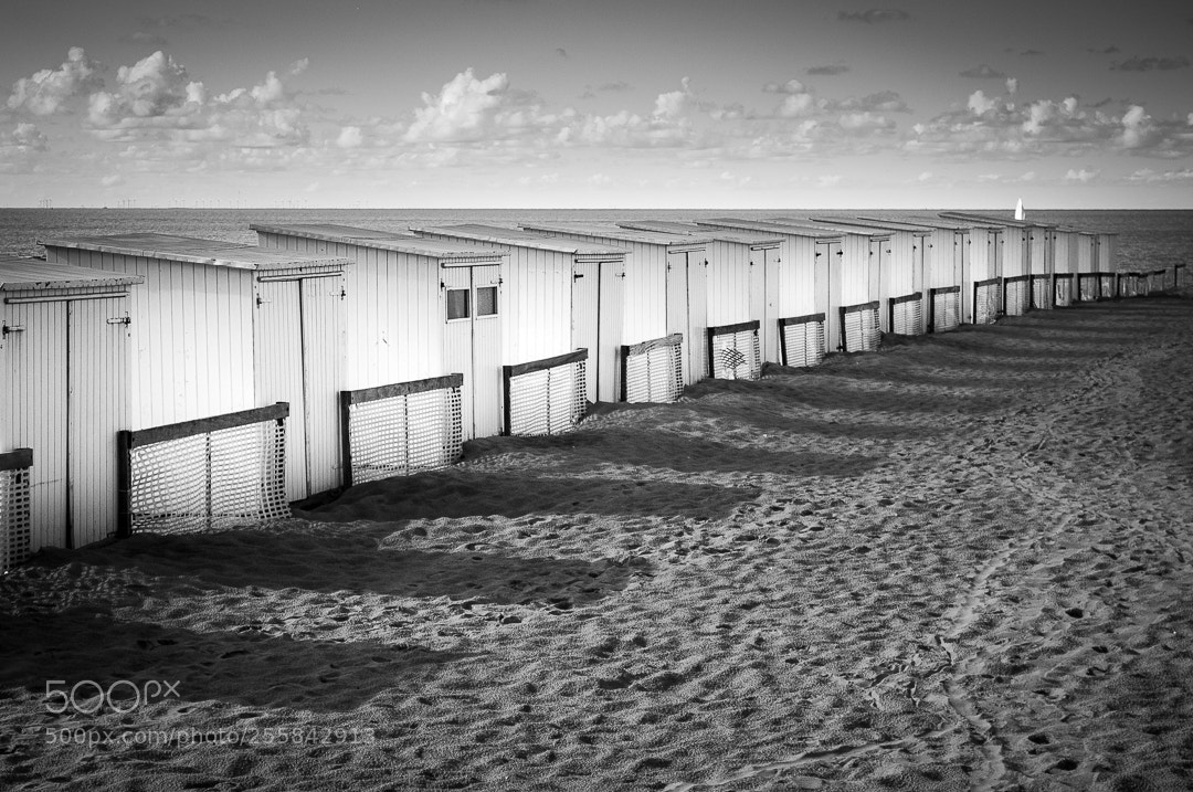 Nikon D5000 sample photo. Cabines photography