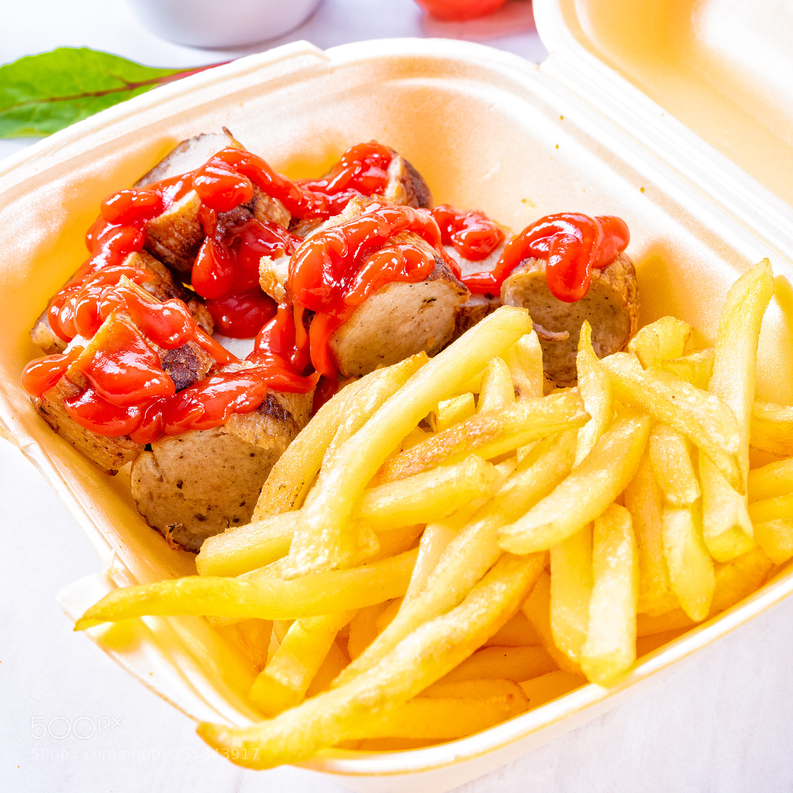Nikon D810 sample photo. Grilled bratwurst with french photography