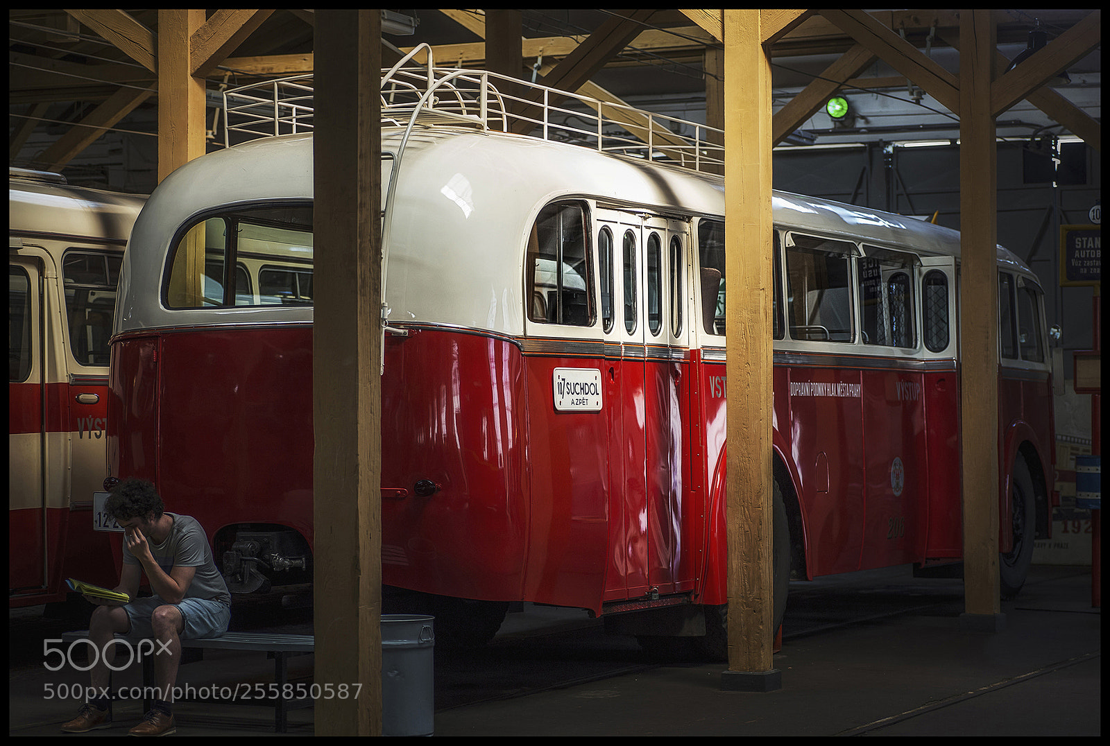 Canon EOS 6D sample photo. Old bus photography