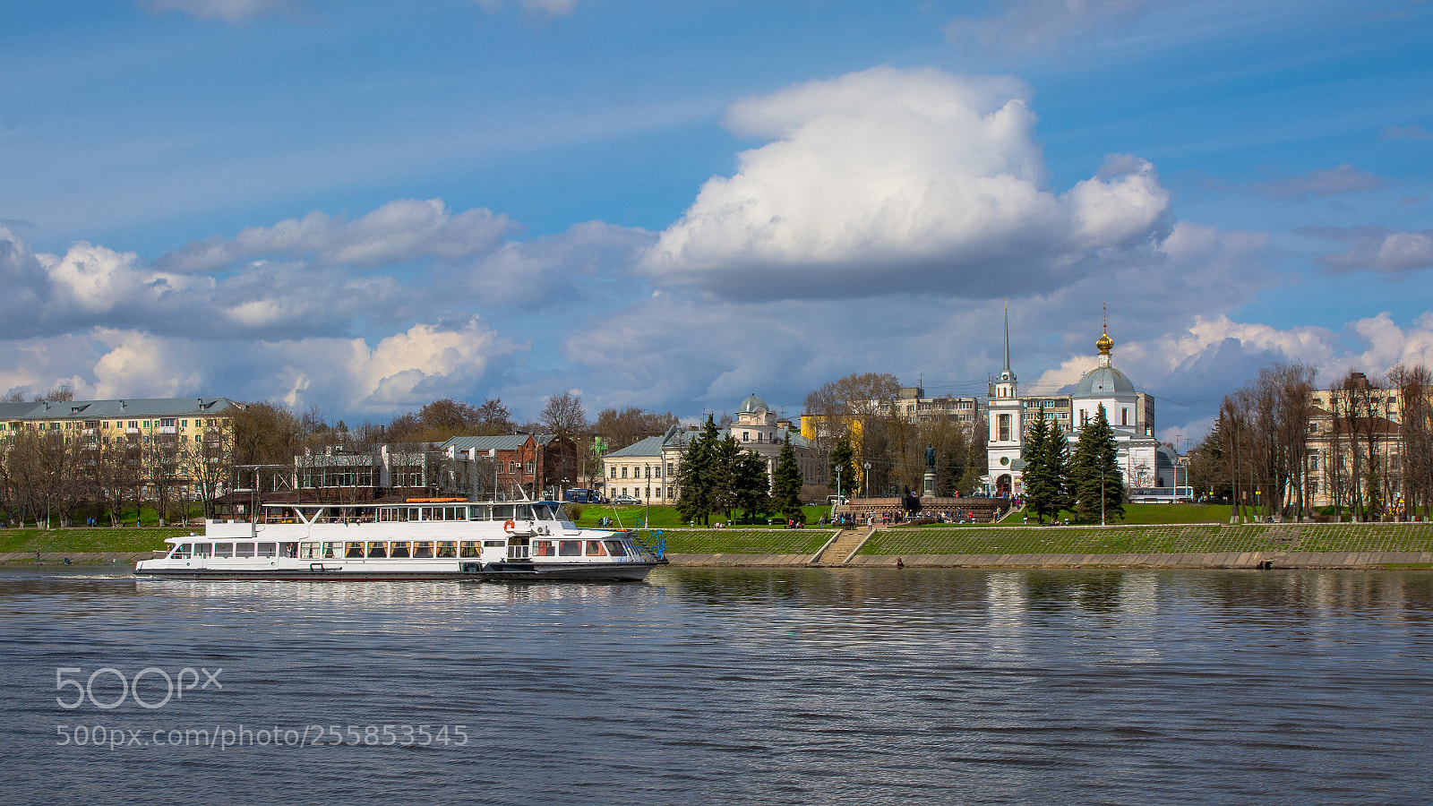 Nikon D7100 sample photo. A walk on the photography