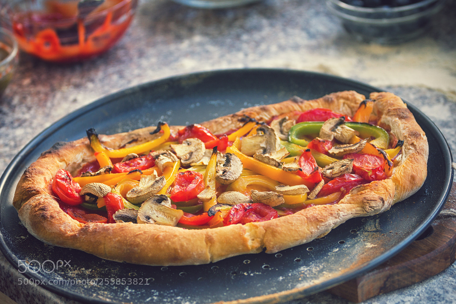 Sony a6300 sample photo. Homemade vegetarian pizza photography