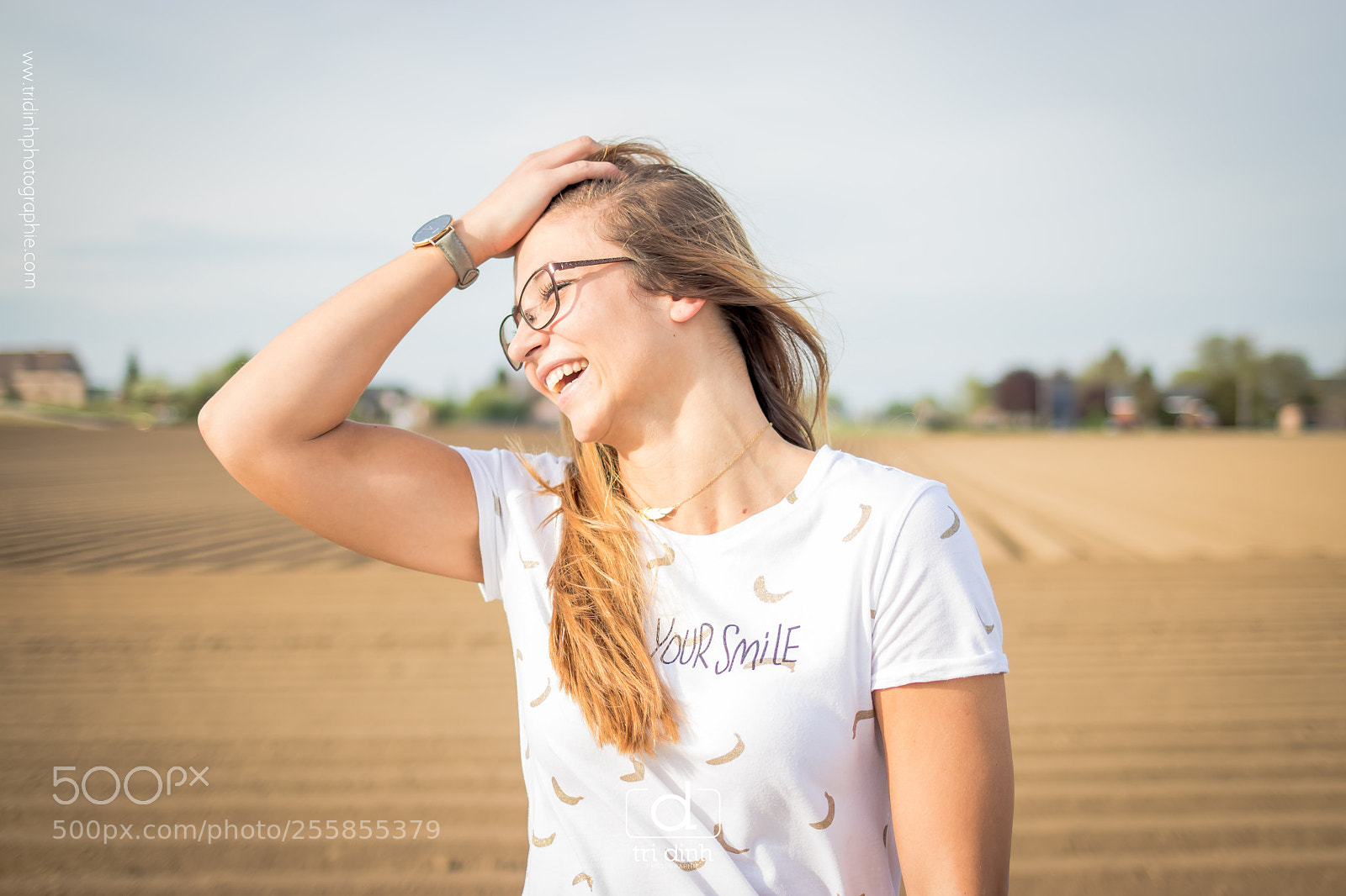 Canon EOS 80D sample photo. A smile is the photography