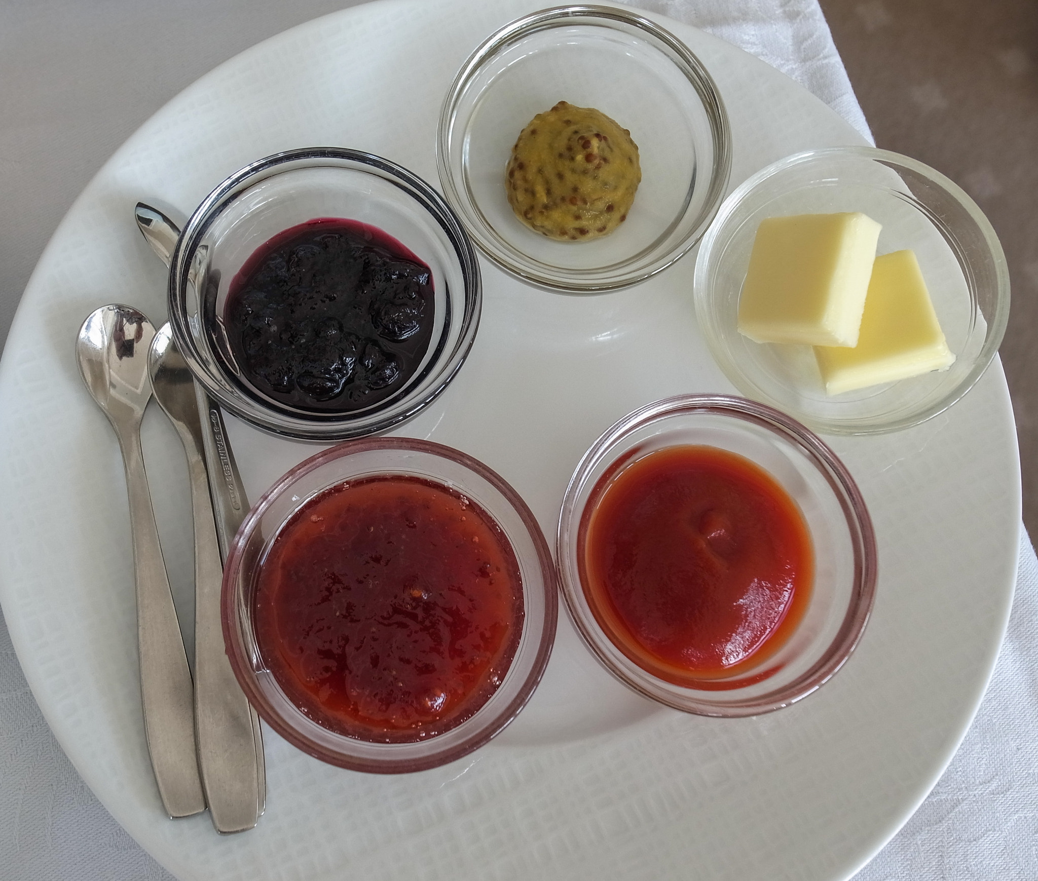 Ricoh GR DIGITAL 4 sample photo. Condiments photography