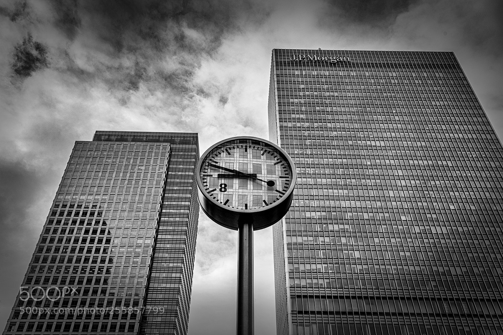 Canon EOS 6D sample photo. Time reflection canary wharf photography