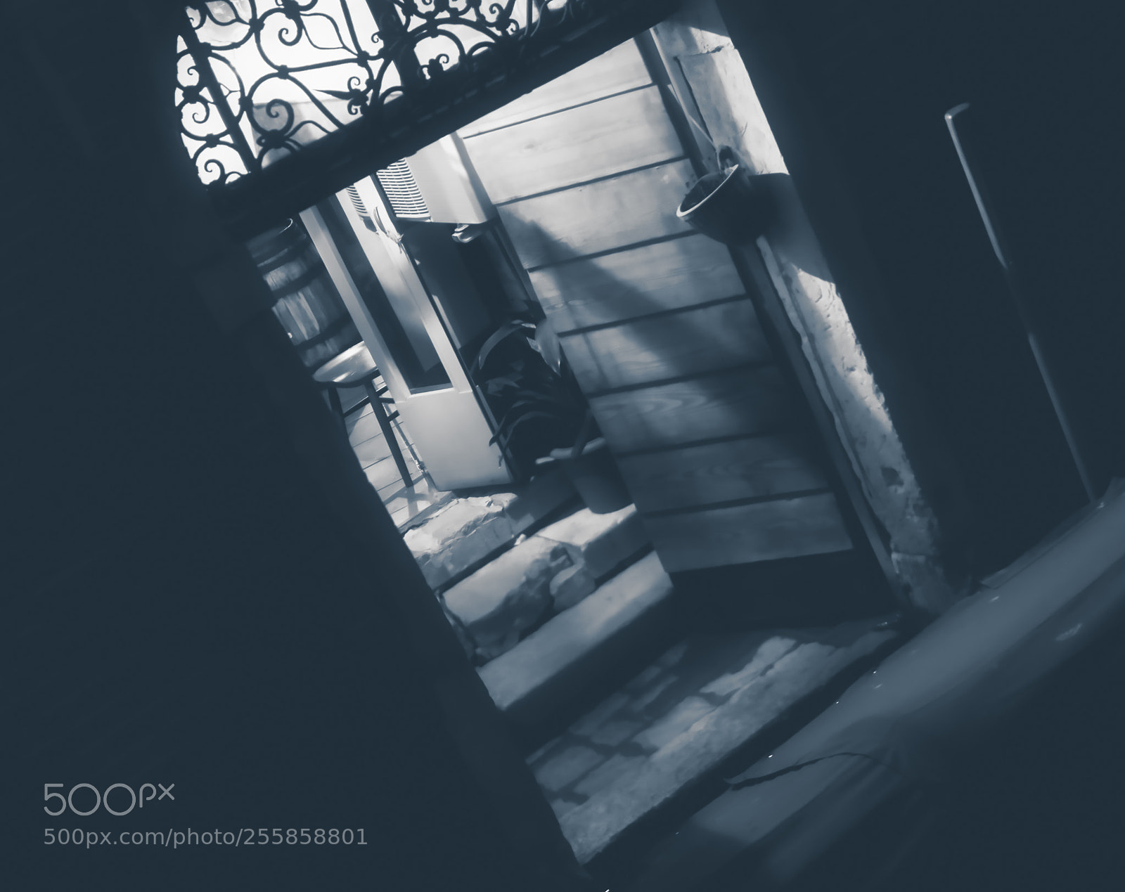 Sony a6300 sample photo. Venice italian door leaning photography