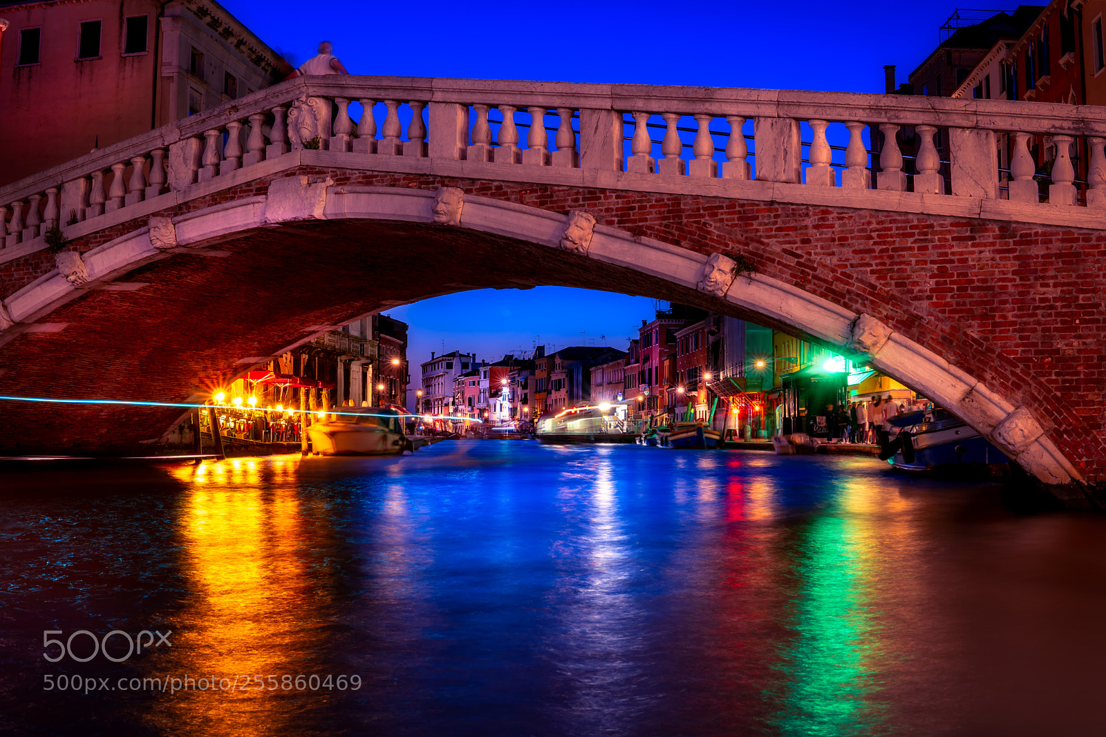 Sony a6300 sample photo. Venice under bridge long photography