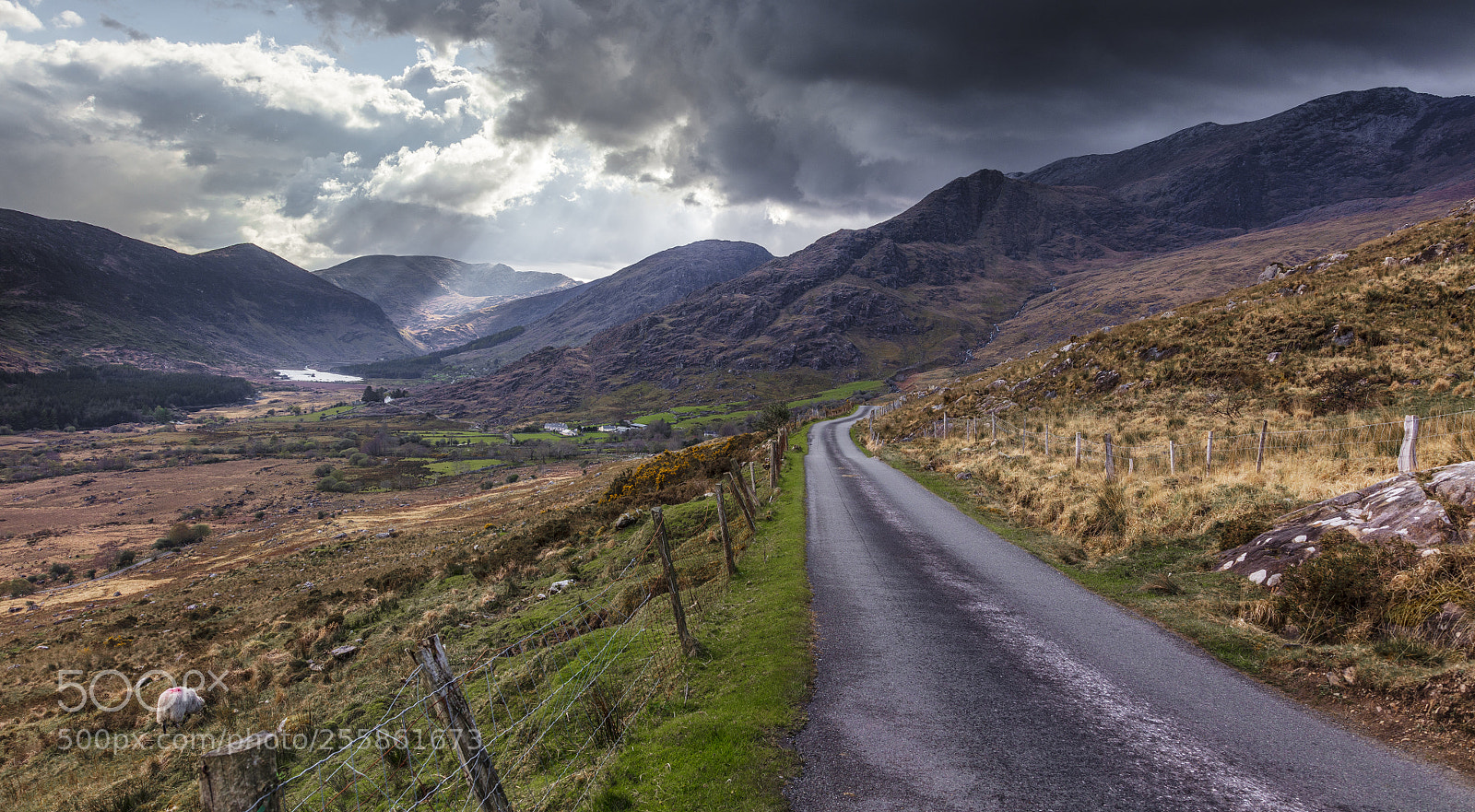 Canon EOS 5DS R sample photo. Before the rains black photography