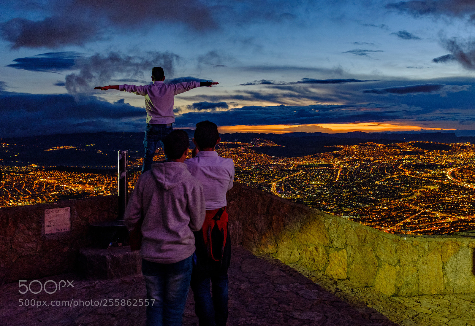 Fujifilm X100F sample photo. Superman over bogota photography