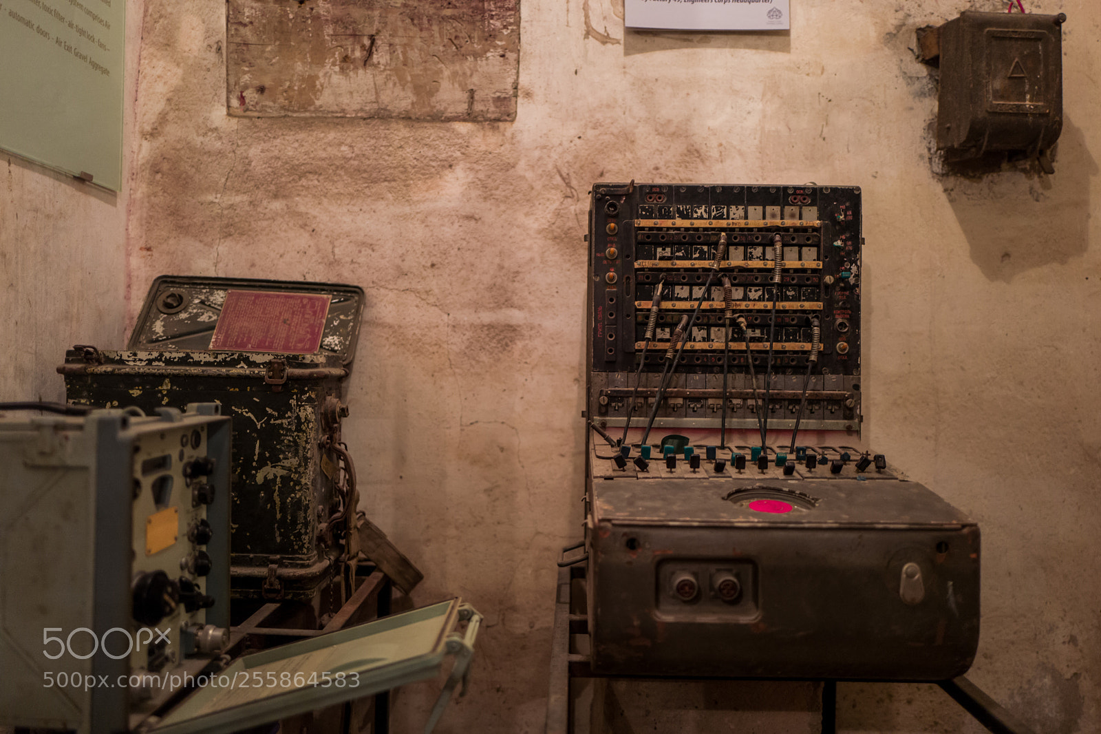 Leica Q (Typ 116) sample photo. Bunker in thang long photography