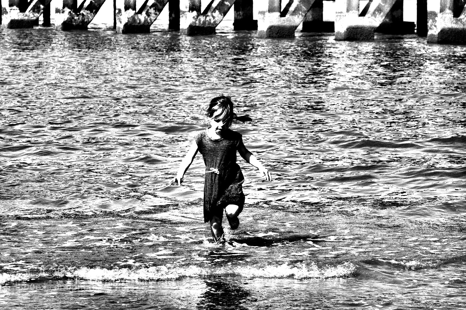 Canon EOS 450D (EOS Rebel XSi / EOS Kiss X2) sample photo. Child of the sea photography