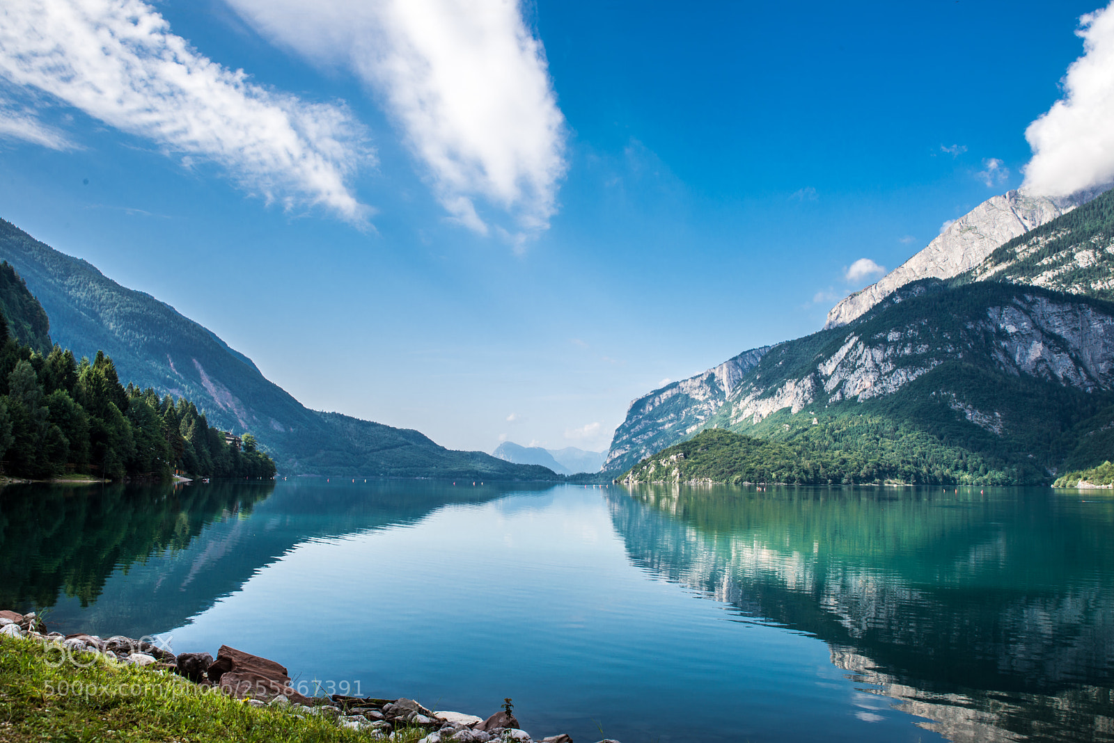 Nikon D610 sample photo. Lake of molveno photography