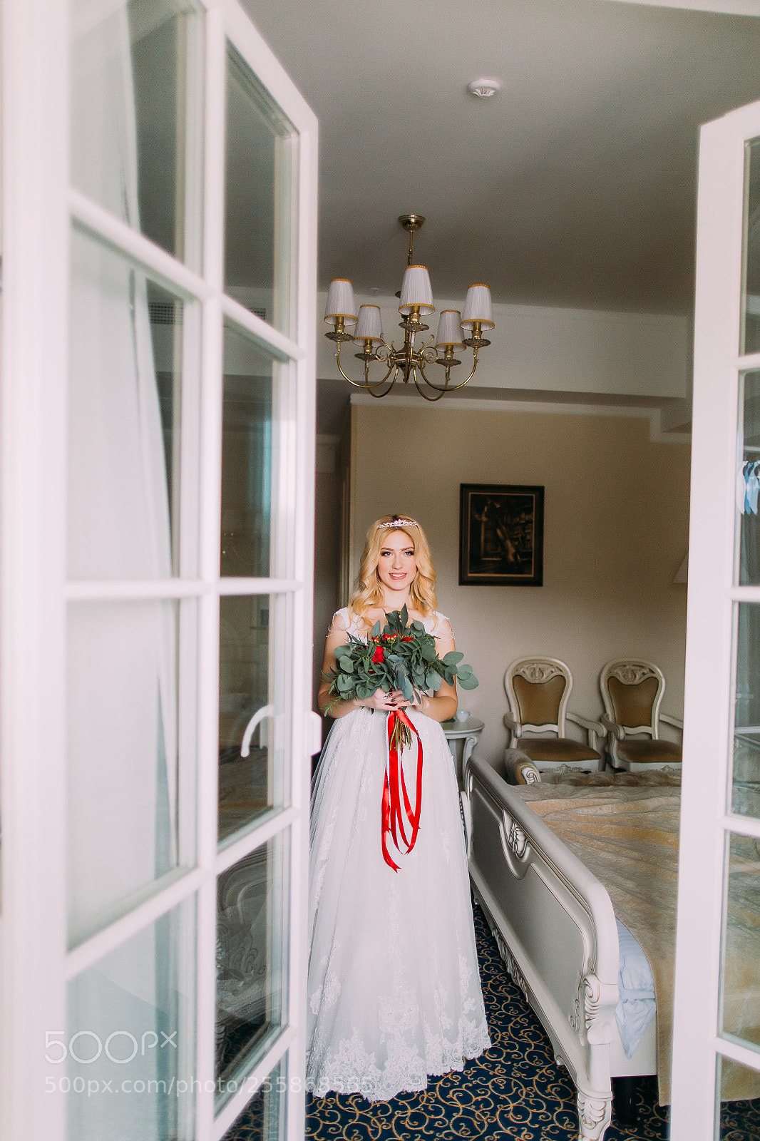Canon EOS 6D sample photo. Beautiful blonde bride with photography