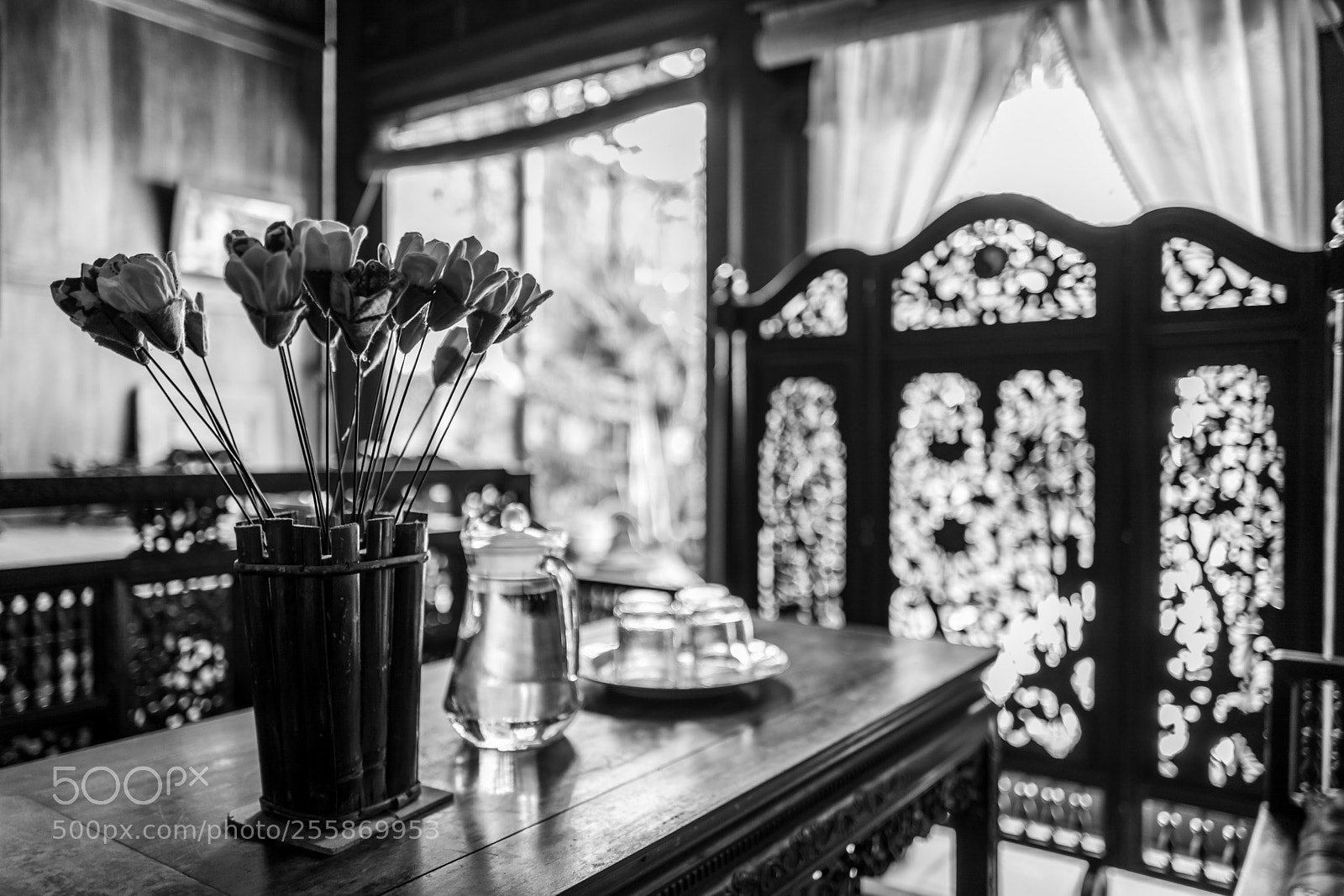 Leica Q (Typ 116) sample photo. Interior of old house photography