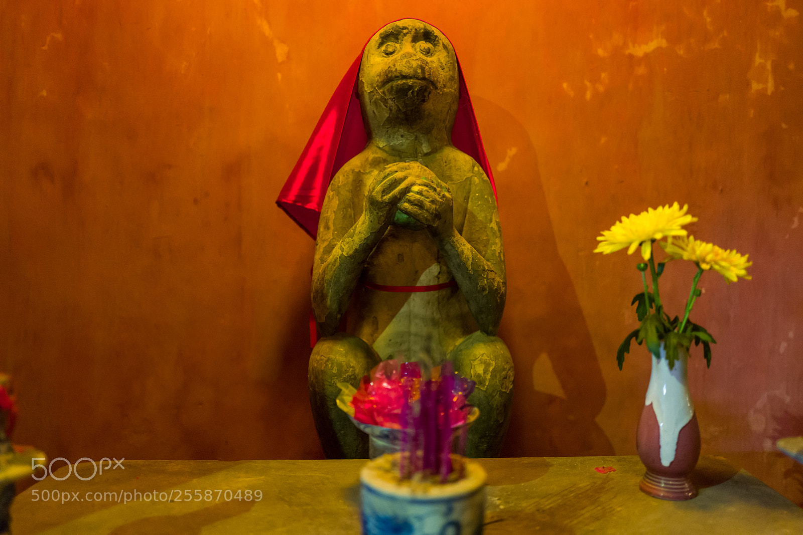 Leica Q (Typ 116) sample photo. Animal statue at the photography
