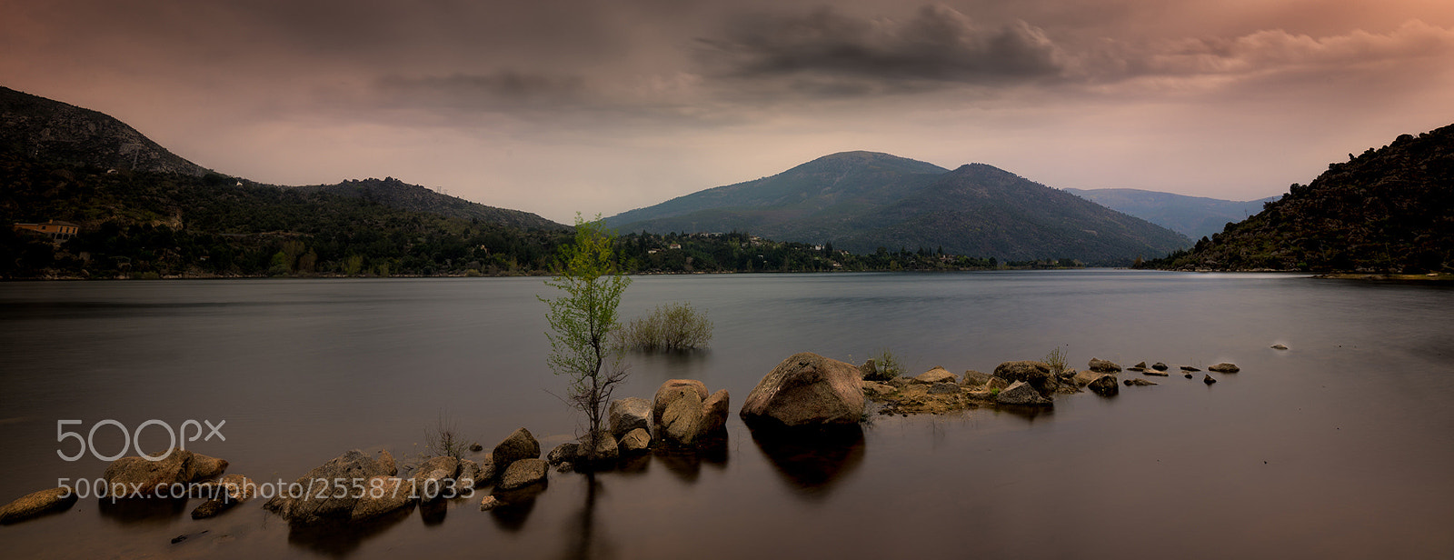 Nikon D610 sample photo. Embalse del burguillo photography