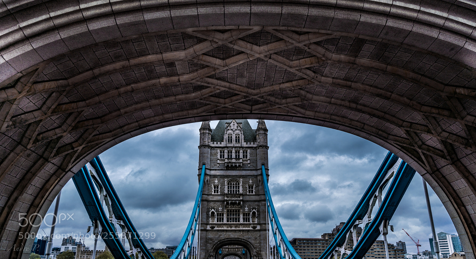 Sony a7R III sample photo. London bridge photography