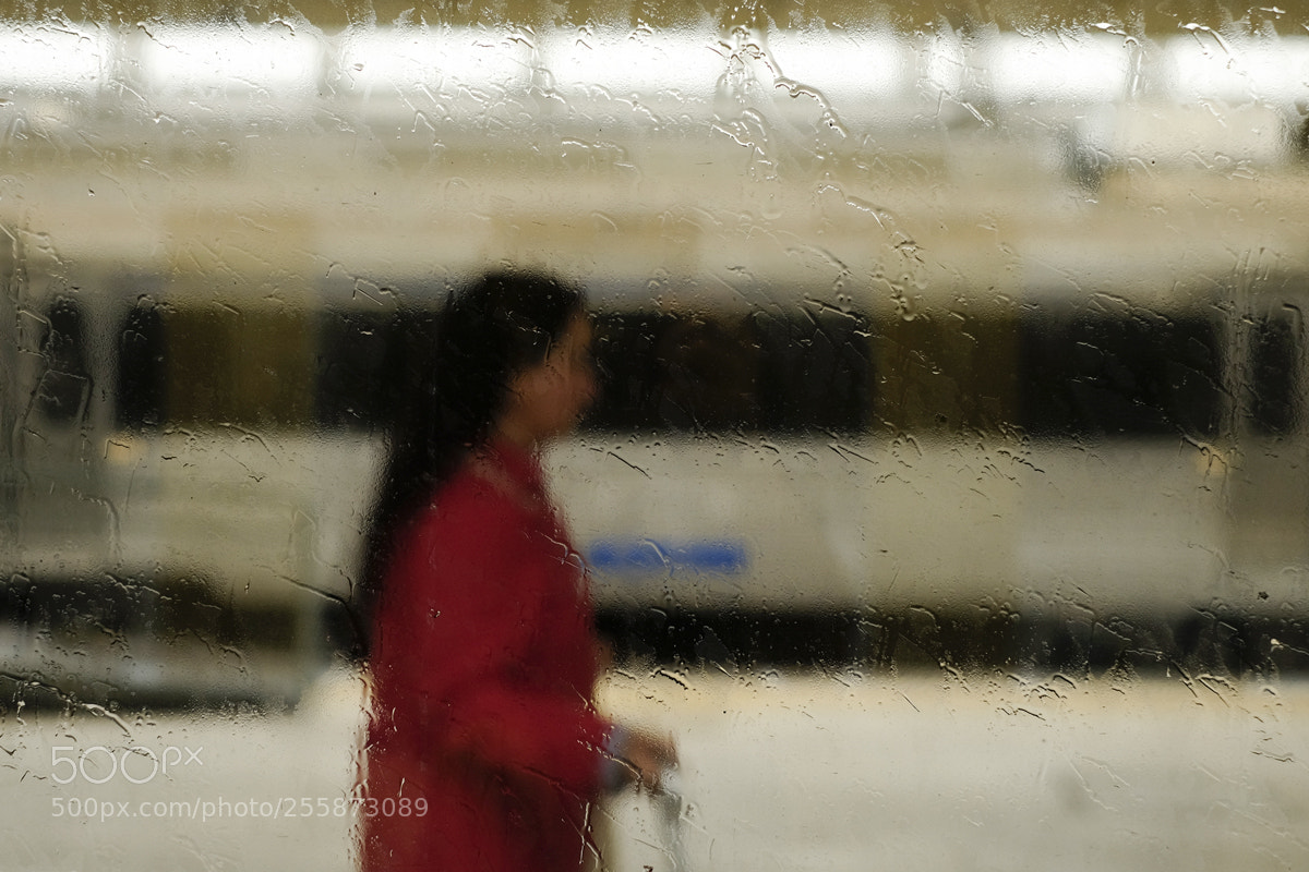 Fujifilm X-T1 sample photo. Lady in red photography