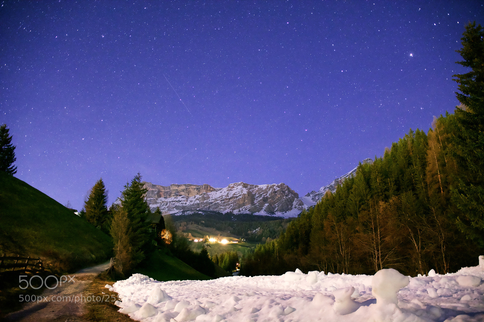 Nikon D7100 sample photo. Remnants of winter photography