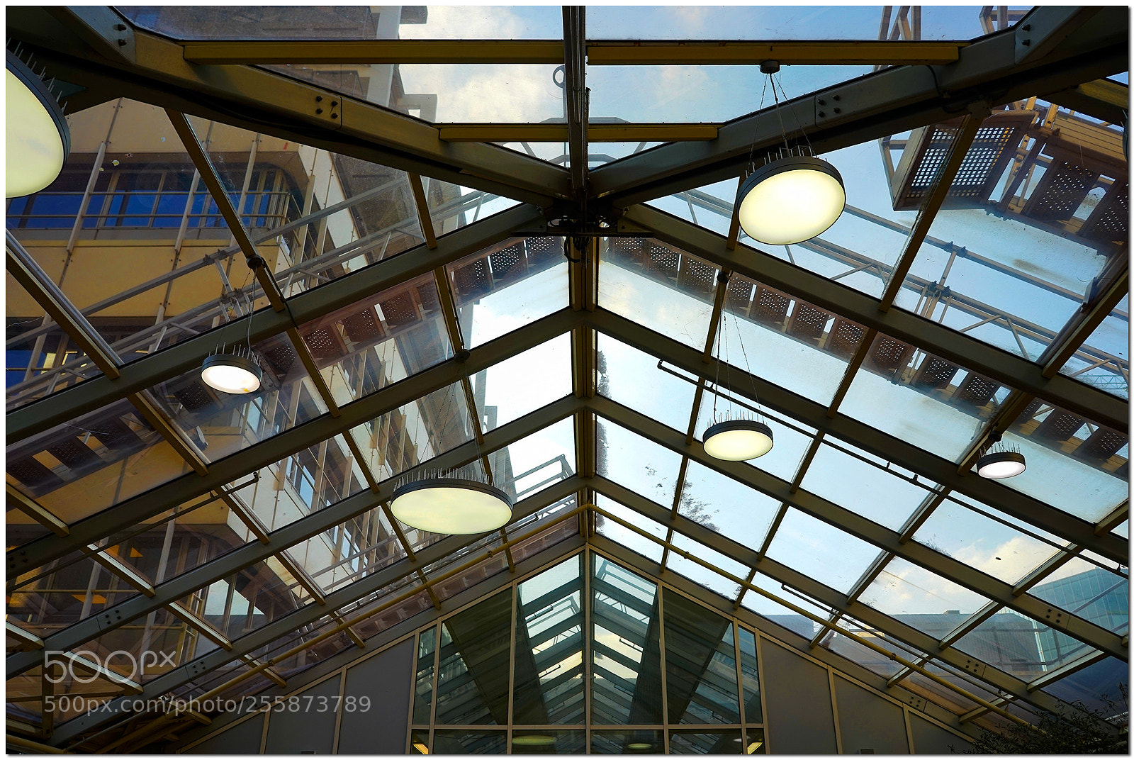 Sony a7 sample photo. Roof shoppingcenter/station, utrecht. photography