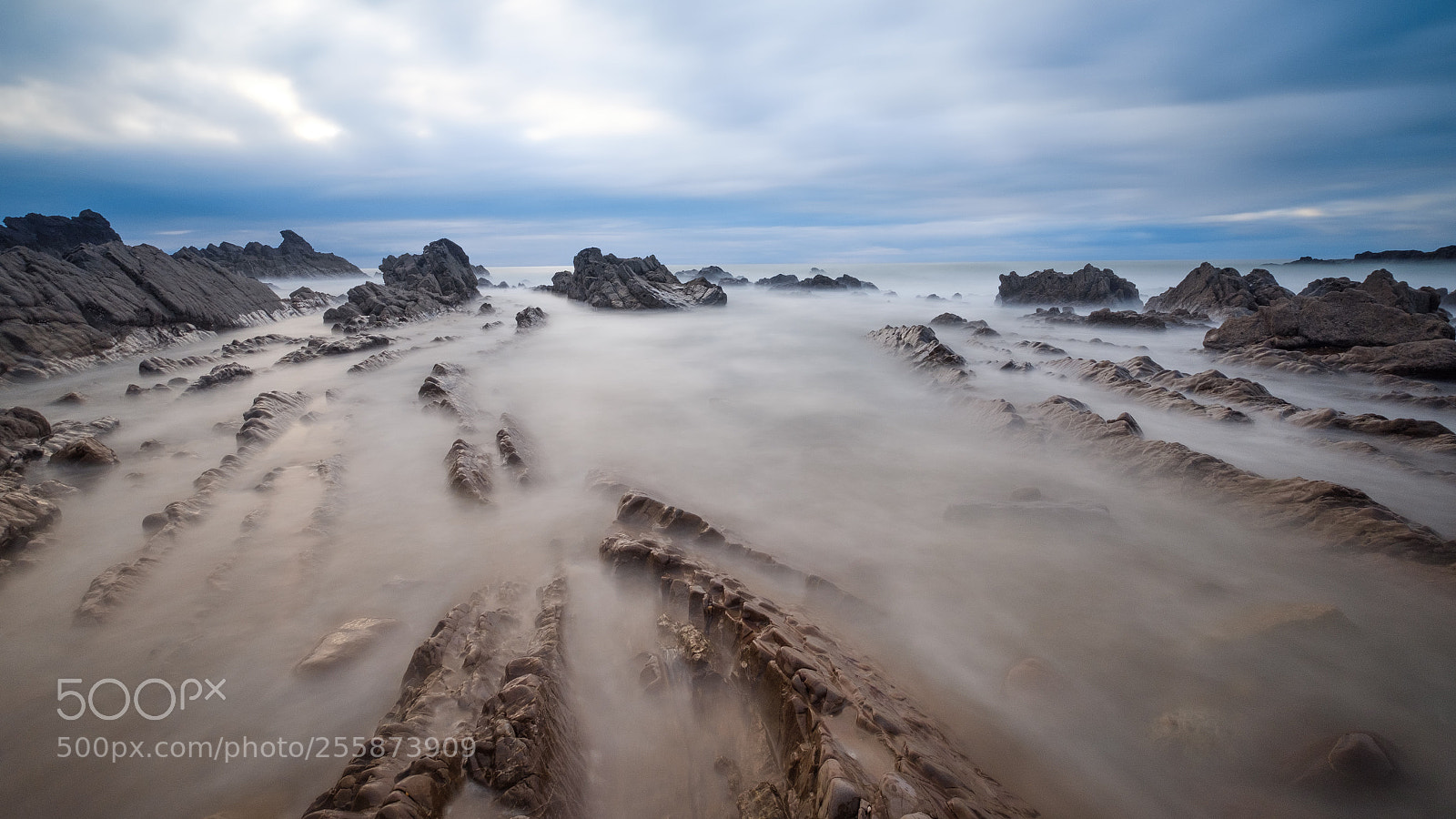 Fujifilm X-T2 sample photo. Rocks to the sea 1 photography