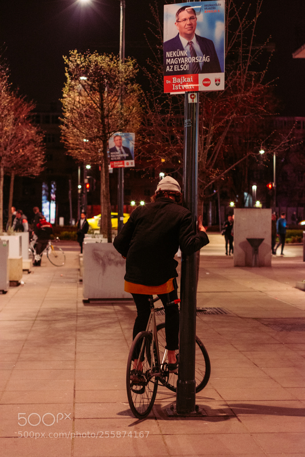 Nikon D7200 sample photo. Waiting photography